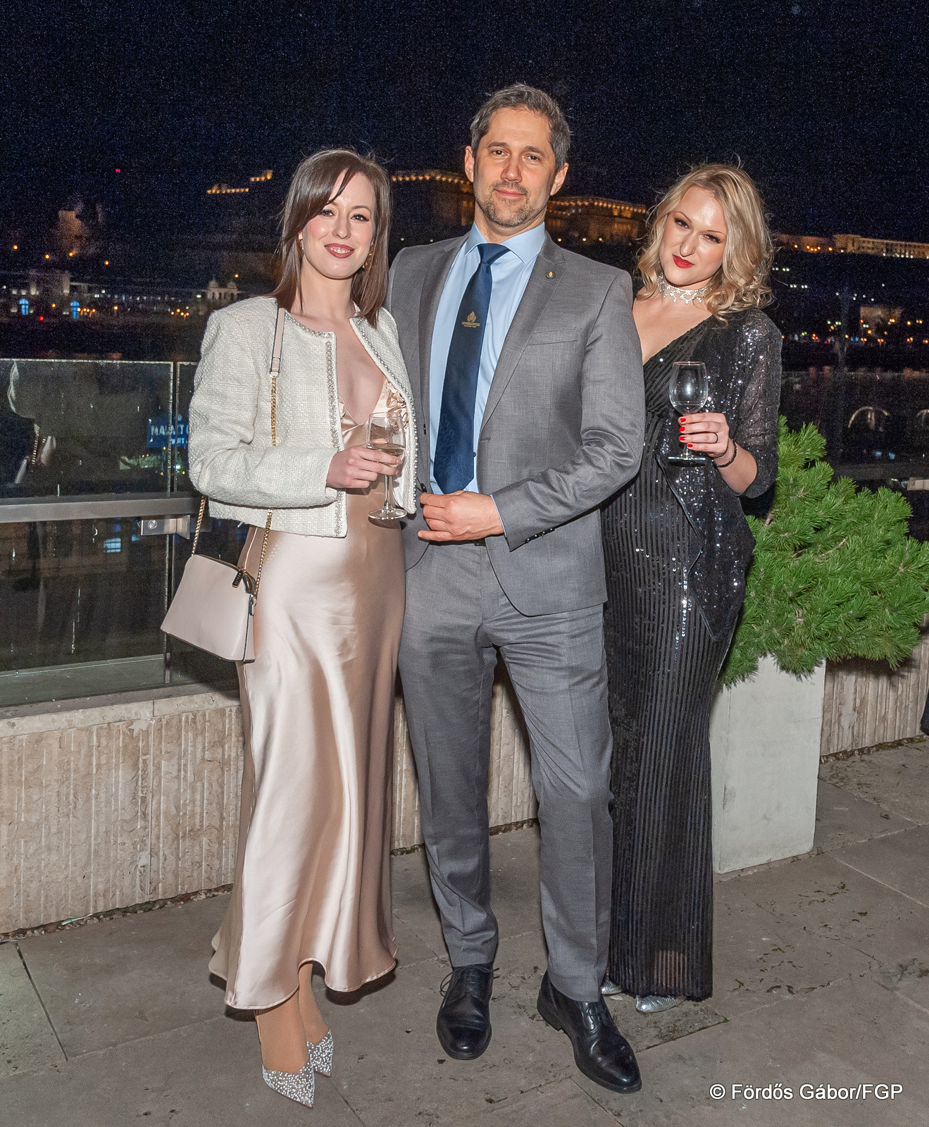 260219_XX Szovivo Bal_232_FGP7124Szóv