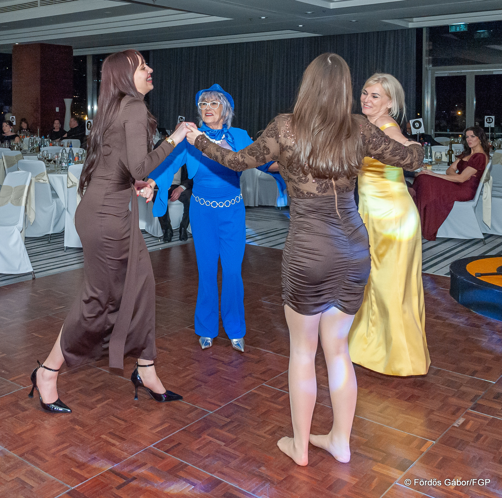 260219_XX Szovivo Bal_260_FGP7319Szóv